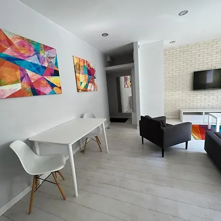Apartament Sunrise Apartment *